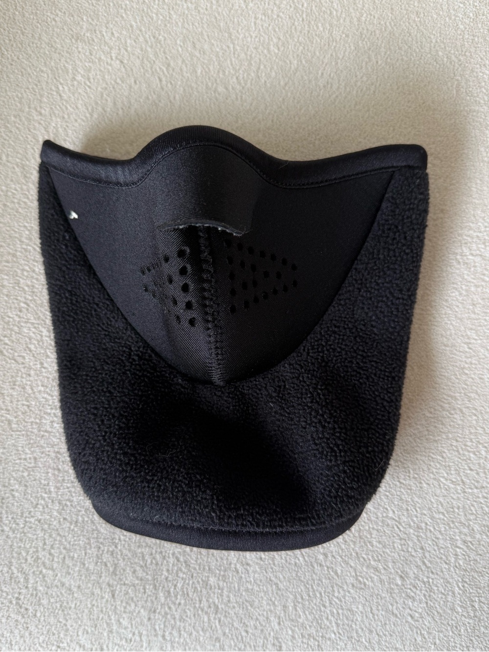Seirus Black Thermal Face Mask with Ventilation